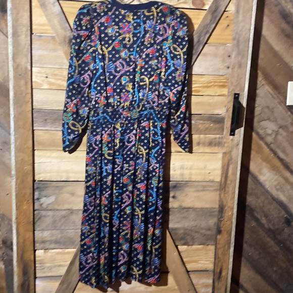 Vintage Diane Fres 💯 silk dress  Size M/L - Picture 7 of 9